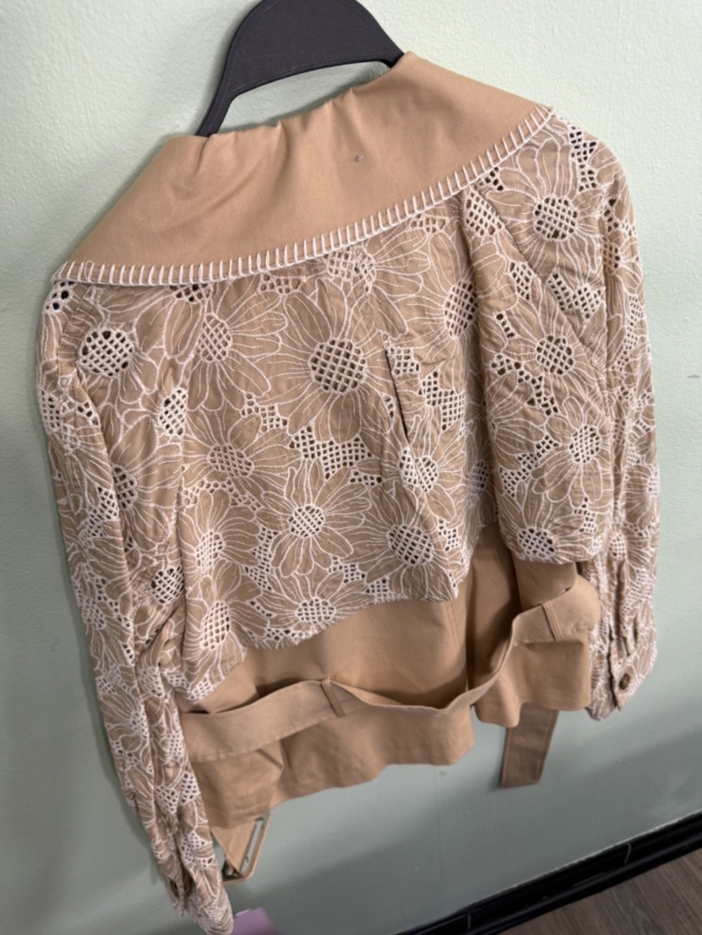 Avec Les Filles Cropped Combo Trench Jacket - Picture 9 of 9